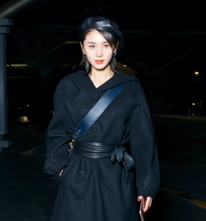 今年秋冬最chic！原來短發(fā)和帽子這么配??！