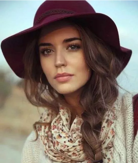 今年秋冬最chic！原來短發(fā)和帽子這么配??！