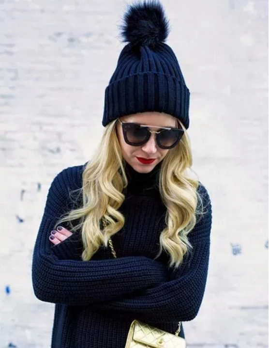 今年秋冬最chic！原來短發(fā)和帽子這么配啊！