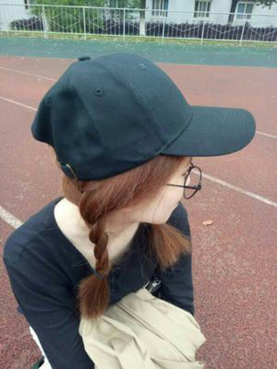 接地氣的小仙女一定要看看！冬天佩戴上帽子和眼鏡