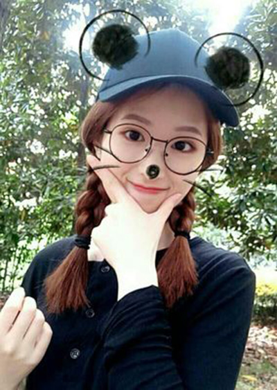 接地氣的小仙女一定要看看！冬天佩戴上帽子和眼鏡